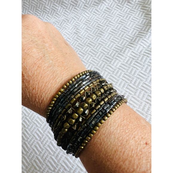 Vintage Beaded Cuff Bracelet Lot – Y2K Memory Wire Boho Jewelry – Set of 3 - Picture 4 of 13